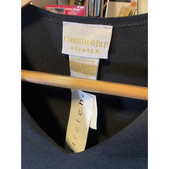 Christie and Jill NWT Black V Neck Half Sleeve Stretch Top Sz M - Picture 4 of 6